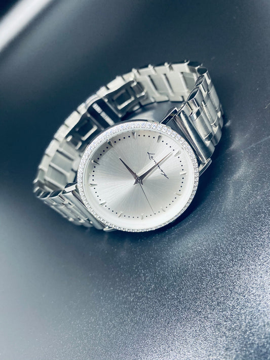 Essence Silver